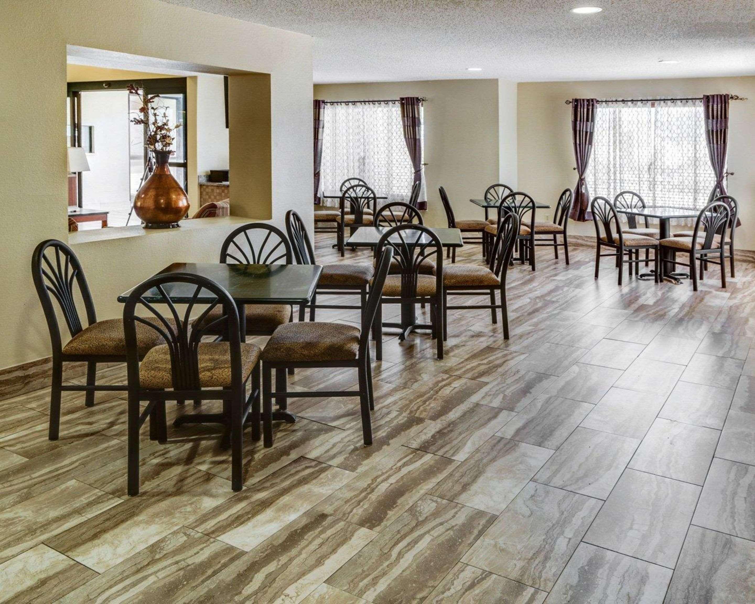 Quality Suites Baton Rouge East - Denham Springs Eksteriør bilde