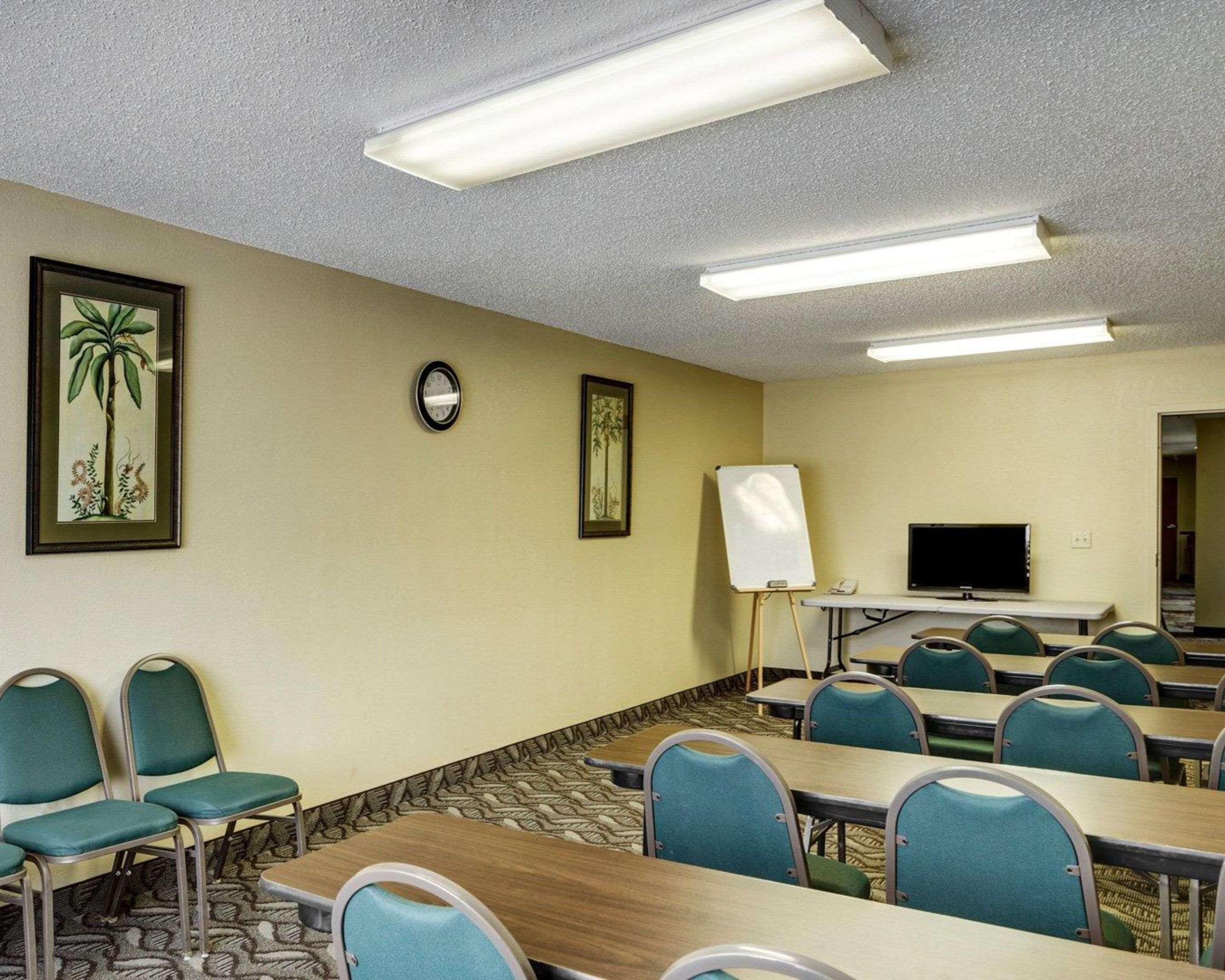 Quality Suites Baton Rouge East - Denham Springs Eksteriør bilde