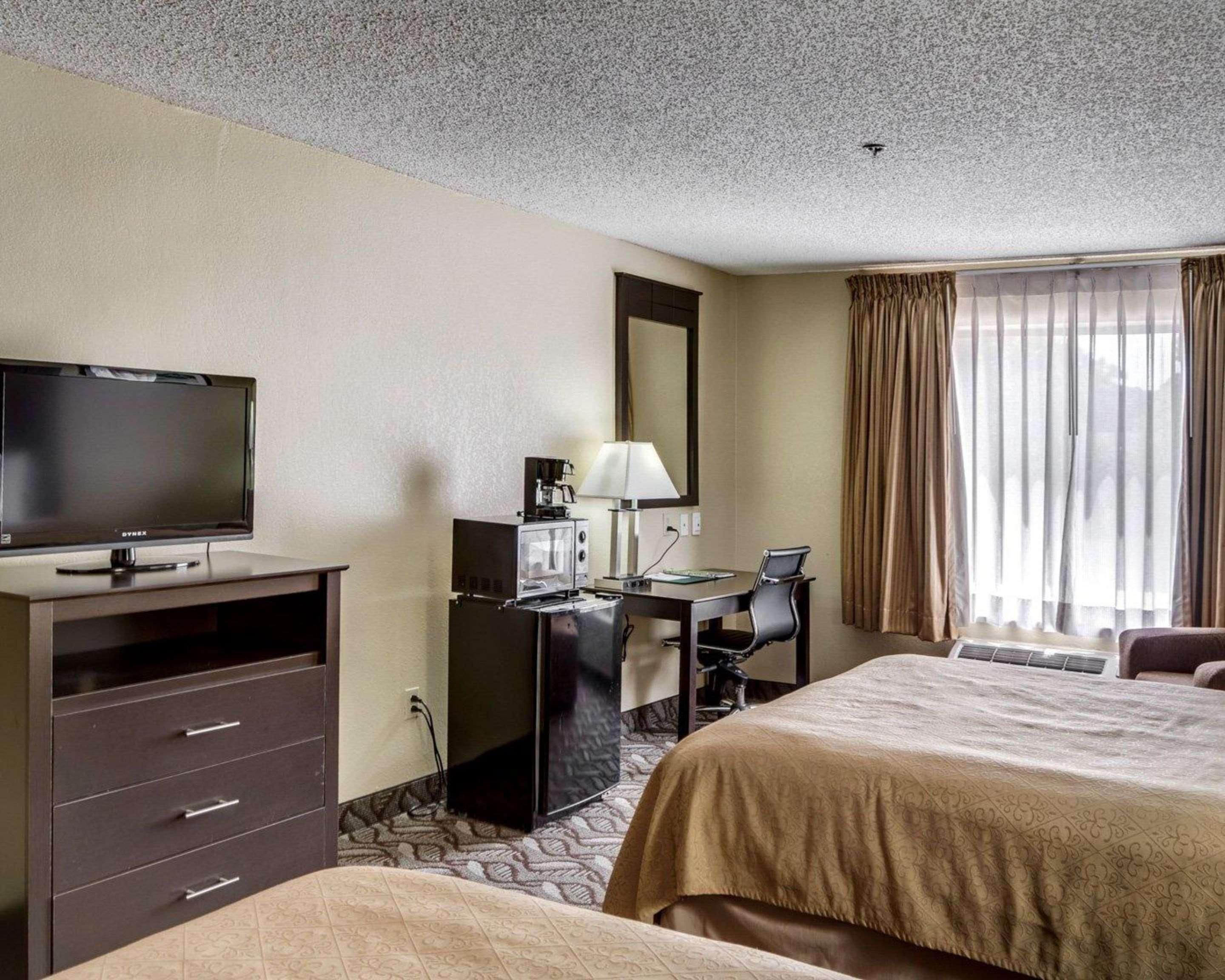 Quality Suites Baton Rouge East - Denham Springs Eksteriør bilde