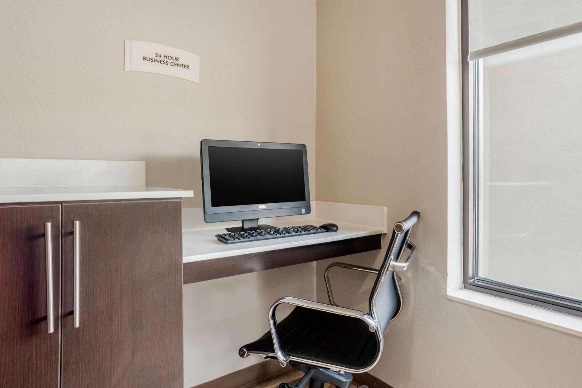 Quality Suites Baton Rouge East - Denham Springs Eksteriør bilde